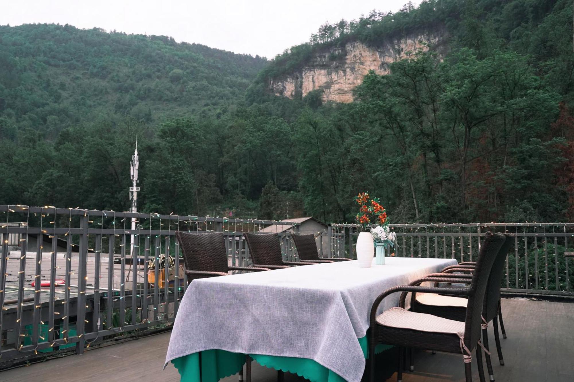 一树一花客栈眷恋店 Apartment Wulingyuan Ngoại thất bức ảnh